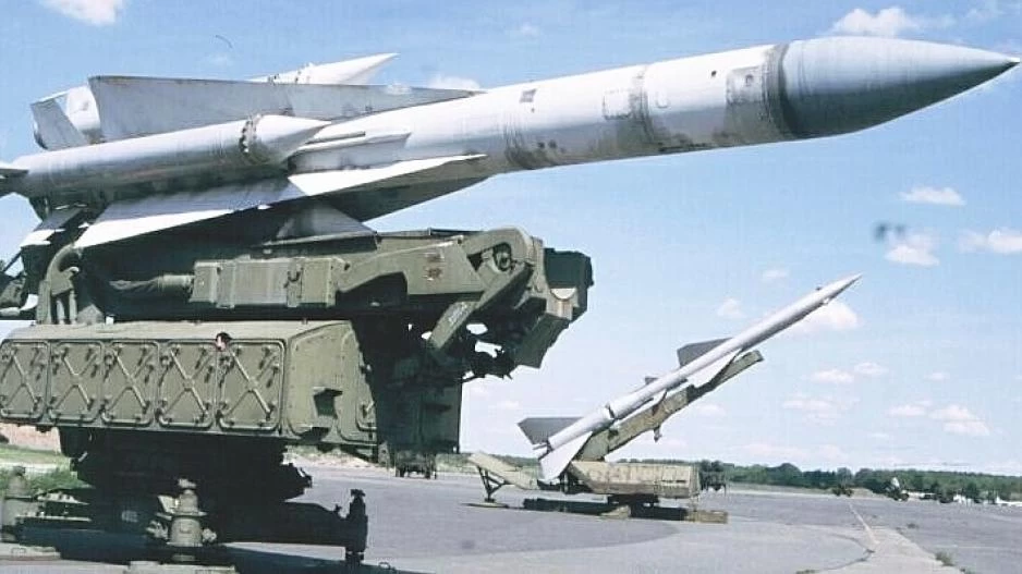 Κύπρος: Ποιοι είναι οι πύραυλοι S-200 που κτύπησαν τον Πενταδάκτυλο (βίντεο)